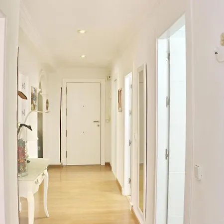 Becquer Apartament *